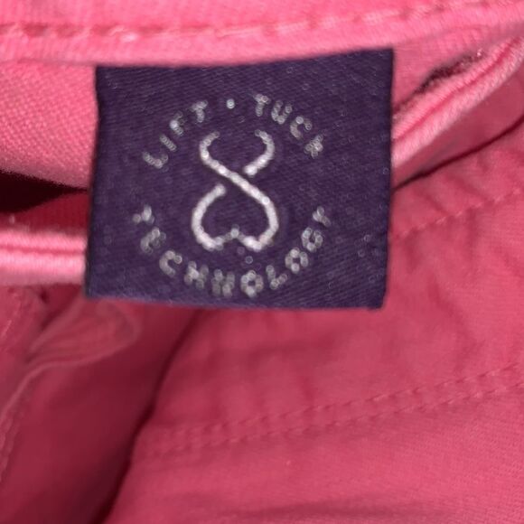 NYDJ lift tuck technology and crop flamingo color 5 pockets size 14 jeans - Picture 7 of 10